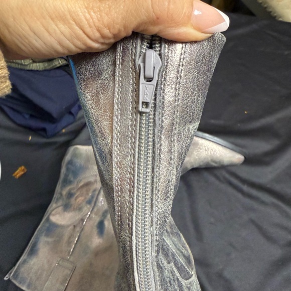 DV by Dolce Vita Metallic Heeled Boots - Picture 4 of 5